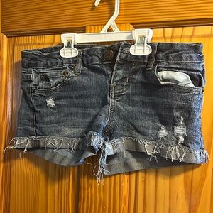 Juniors/Women’s size 1/2 jean shorts by Rue 21